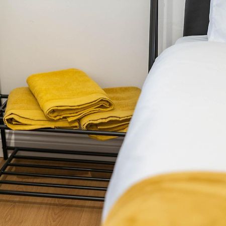 Two Bedroom Apartment-One Choice Stays- Jewellery Quarter Birmingham Bagian luar foto