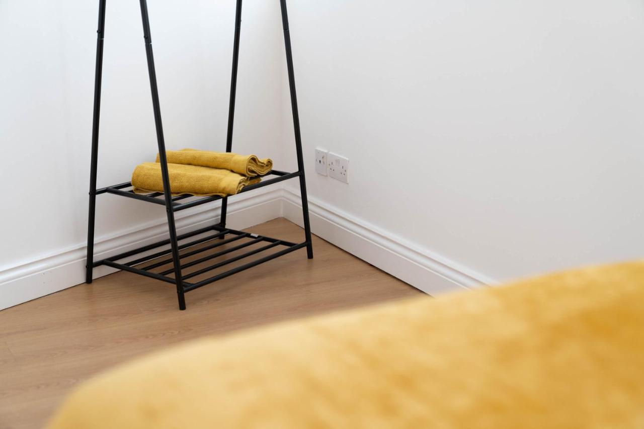 Two Bedroom Apartment-One Choice Stays- Jewellery Quarter Birmingham Bagian luar foto