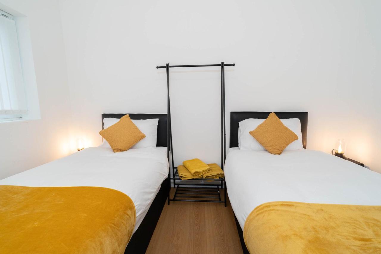 Two Bedroom Apartment-One Choice Stays- Jewellery Quarter Birmingham Bagian luar foto