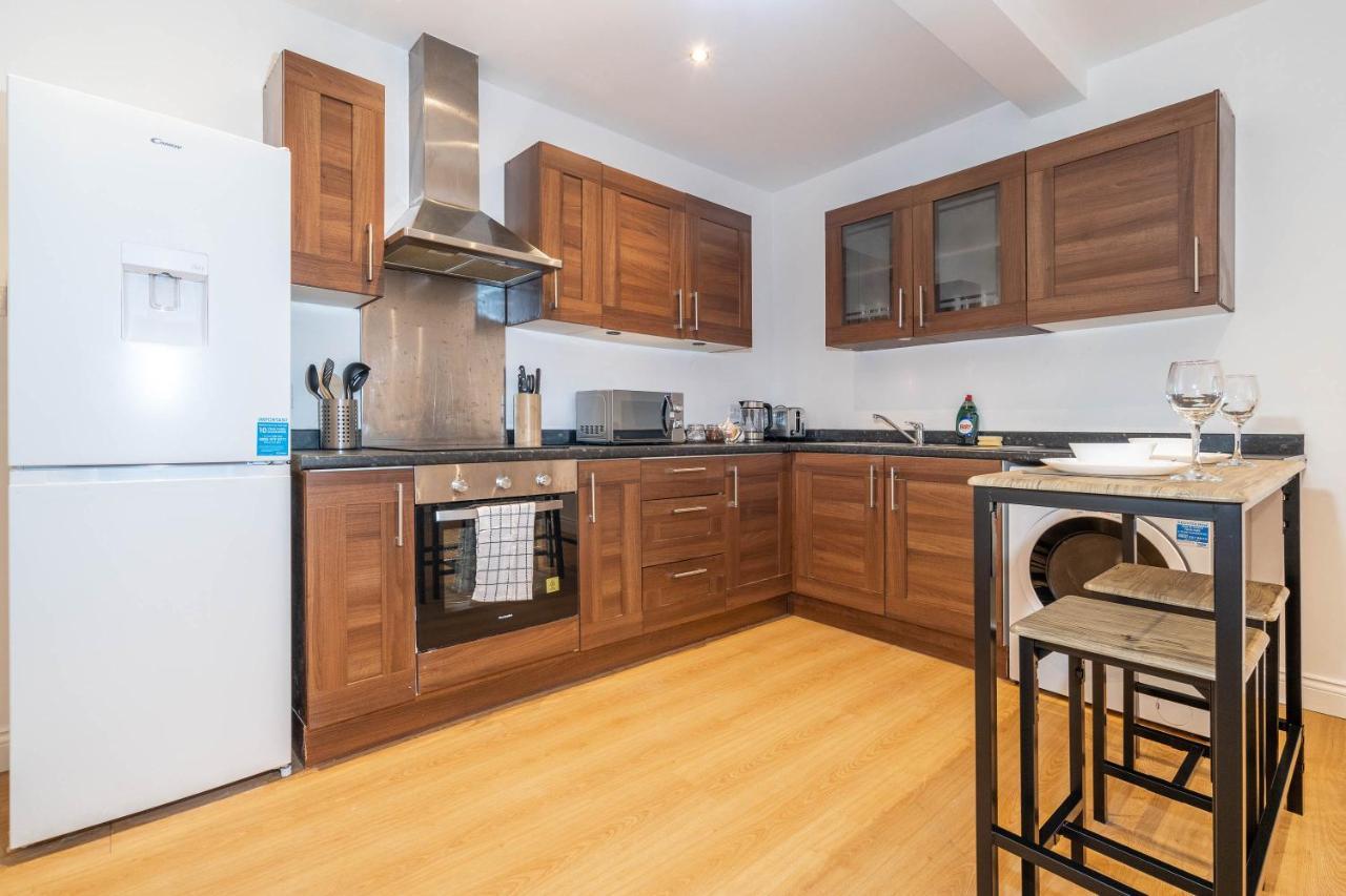 Two Bedroom Apartment-One Choice Stays- Jewellery Quarter Birmingham Bagian luar foto