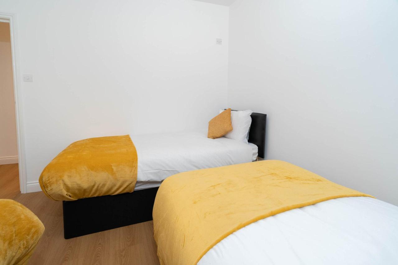 Two Bedroom Apartment-One Choice Stays- Jewellery Quarter Birmingham Bagian luar foto
